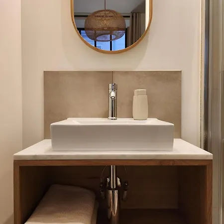 Apartment 3 Pieces Refait A Neuf Par Architecte !